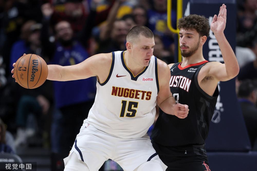 肉和脚后跟 肉和脚后跟