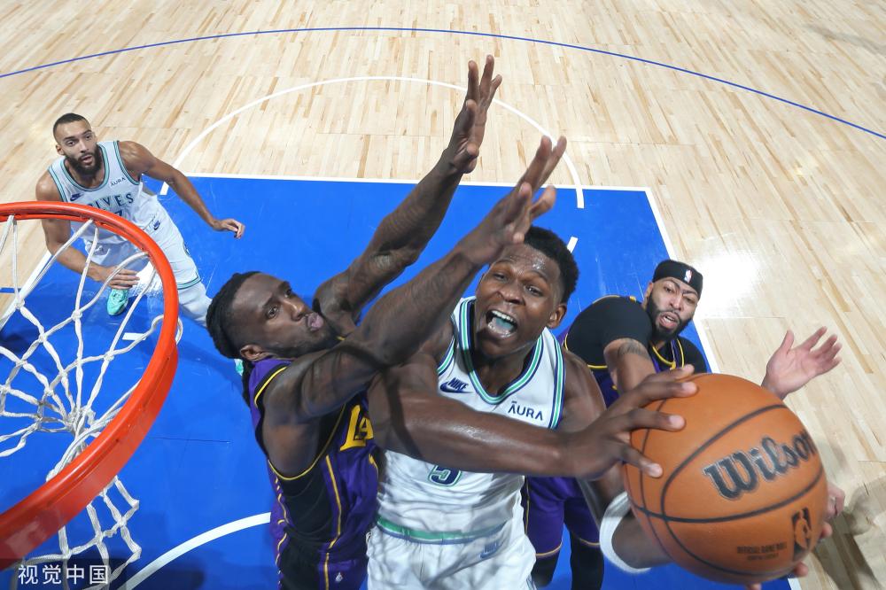 在小组赛和 在小组赛和